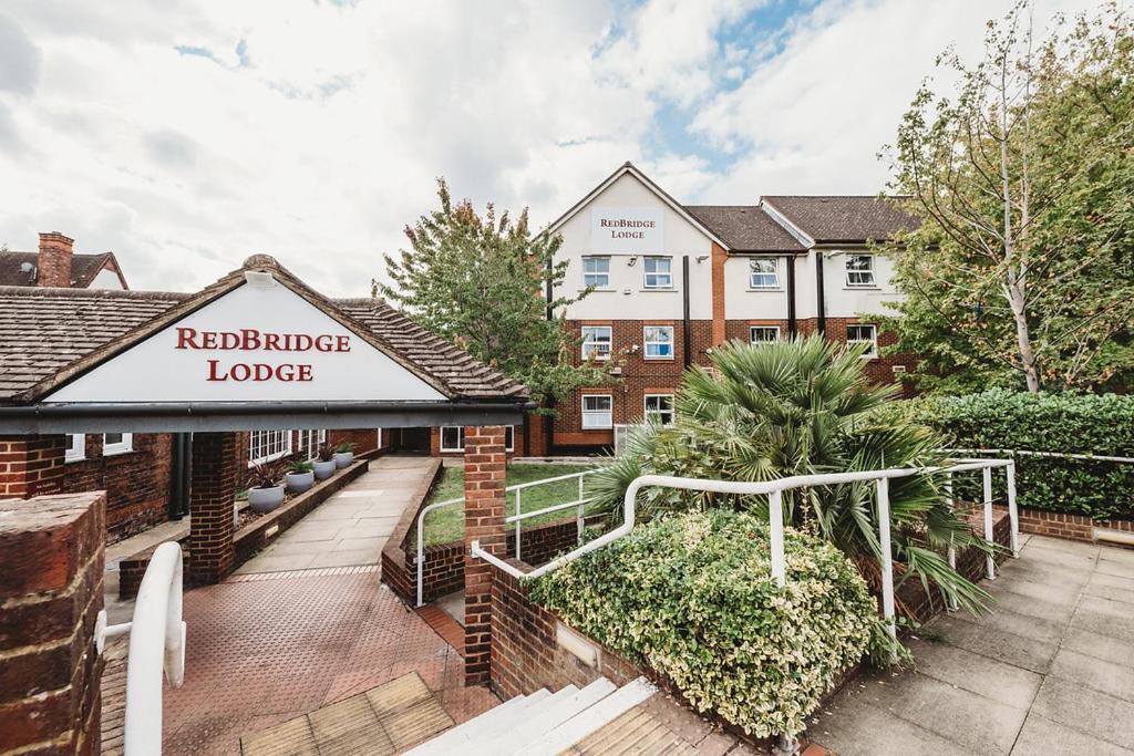 Redbridge Lodge Ilford Zewnętrze zdjęcie